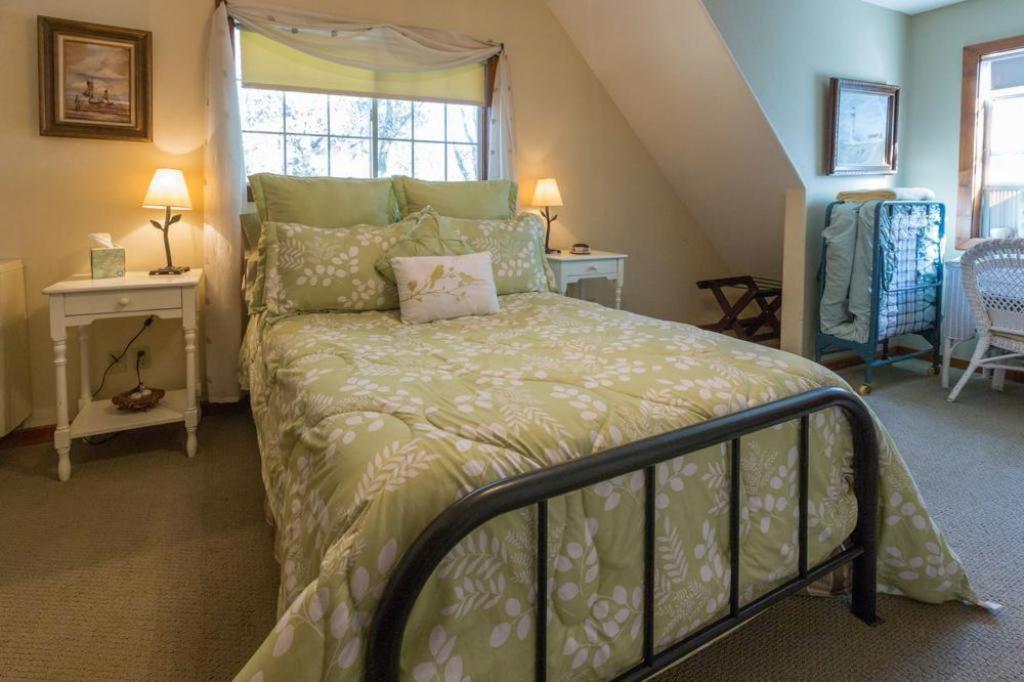 Apple Blossom Inn Yosemite Авани Экстерьер фото